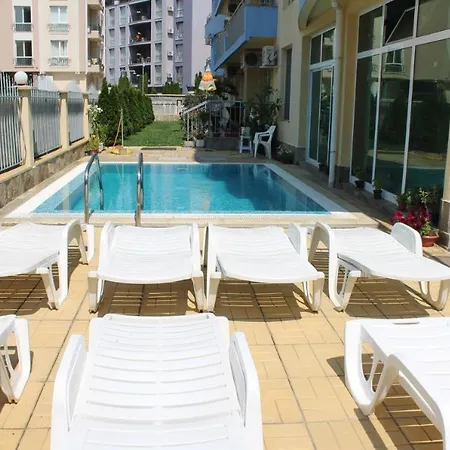 Апартаменты Aqua Blue Sea View Penthouse Солнечный берег