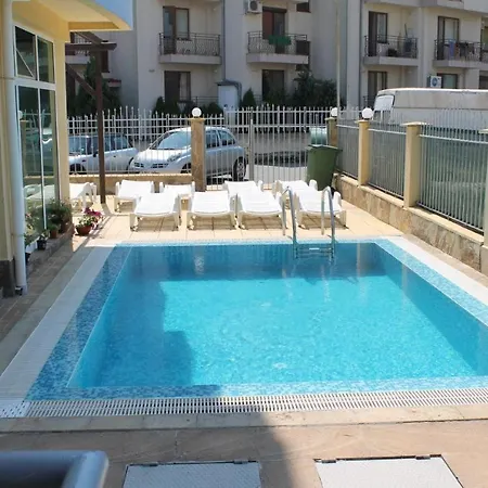 Апартаменты Aqua Blue Sea View Penthouse *