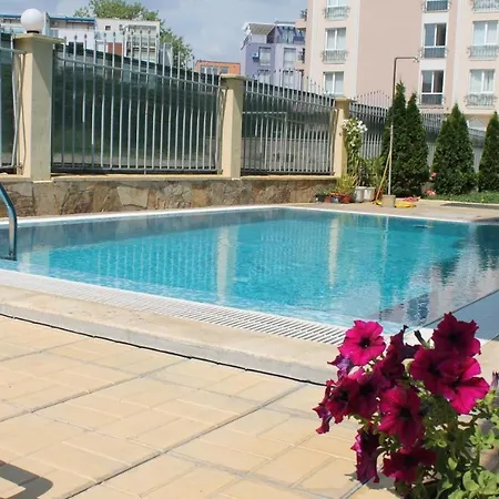 Aqua Blue Sea View Penthouse Διαμέρισμα *