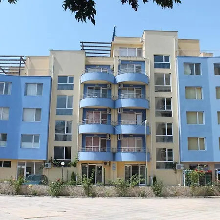Aqua Blue Sea View Penthouse * Σάνι Μπιτς